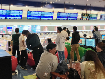 創業記念・新入社員歓迎 懇親会(ボーリング)